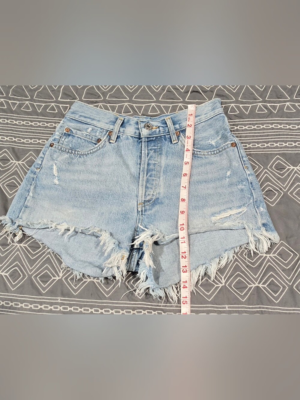 Agolde Parker High Waisted Vintage Cutoff Shorts - Picture 3 of 7